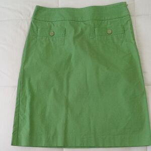 Talbot's Green Cotton A-line Skirt With Front Pockets. Size 10.